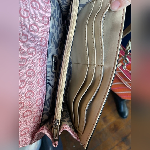 Purse - Picture 3 of 3